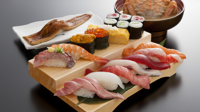 沼津魚がし鮨 三島駅北口店