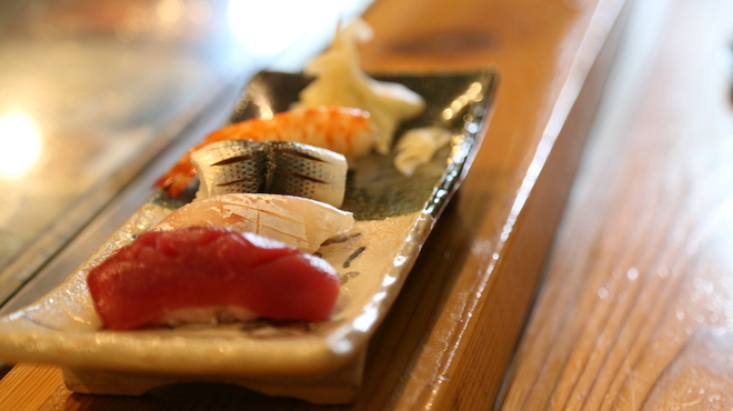 割烹・すし きさらぎ