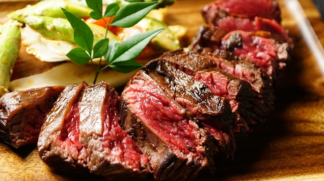 個室熟成肉と熟成魚 こなれ 梅田店