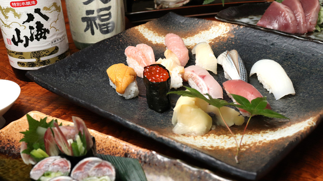 はつね寿司 女池支店