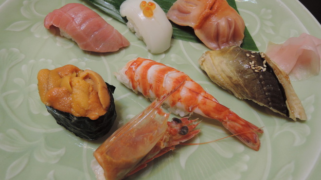 寿司割烹 きんぺい