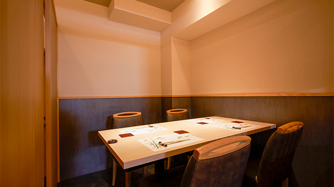 完全個室 鮨 まさ志