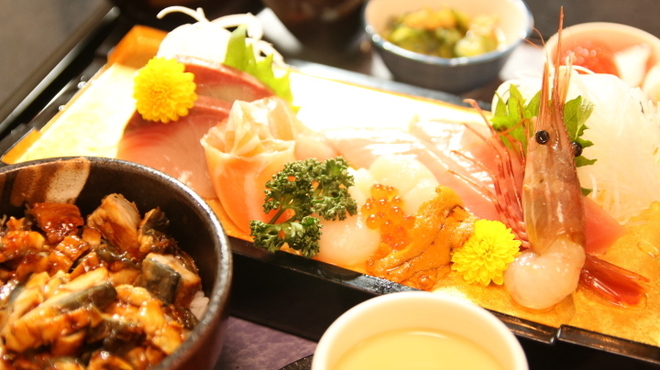 寿司バル たから船