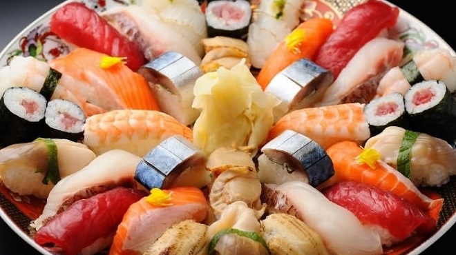 SUSHIと海鮮居酒屋 まるなみ 稲毛店