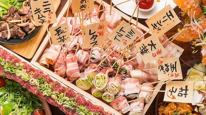 野菜巻き串×ユッケ肉寿司 湊 三宮店