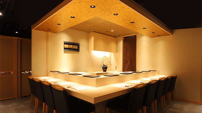 新橋 鮨 栞庵 やましろ