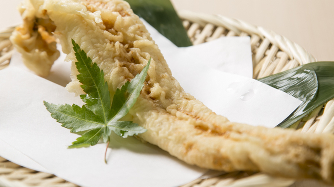 江坂 天ぷら割烹 おーうえすと