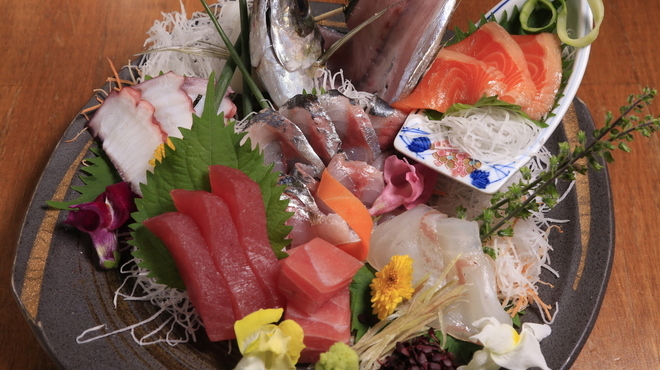 食堂 酒晴 新宿3丁目店