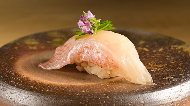 陸奥前鮨 善知鳥