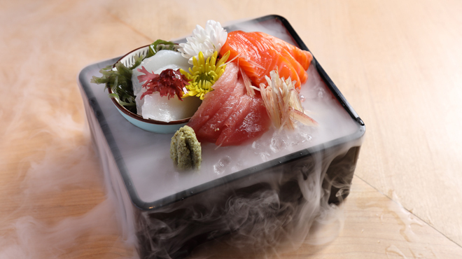 最魚の晩餐～寿司と牡蠣と日本酒の裏切り～